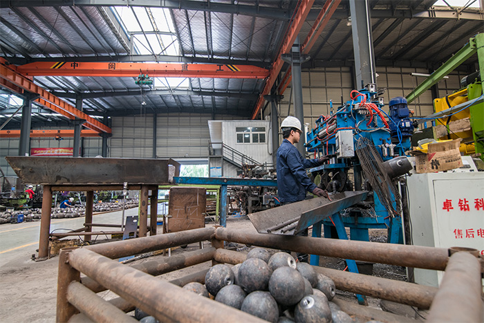 石嘴山螺栓球基准孔加工